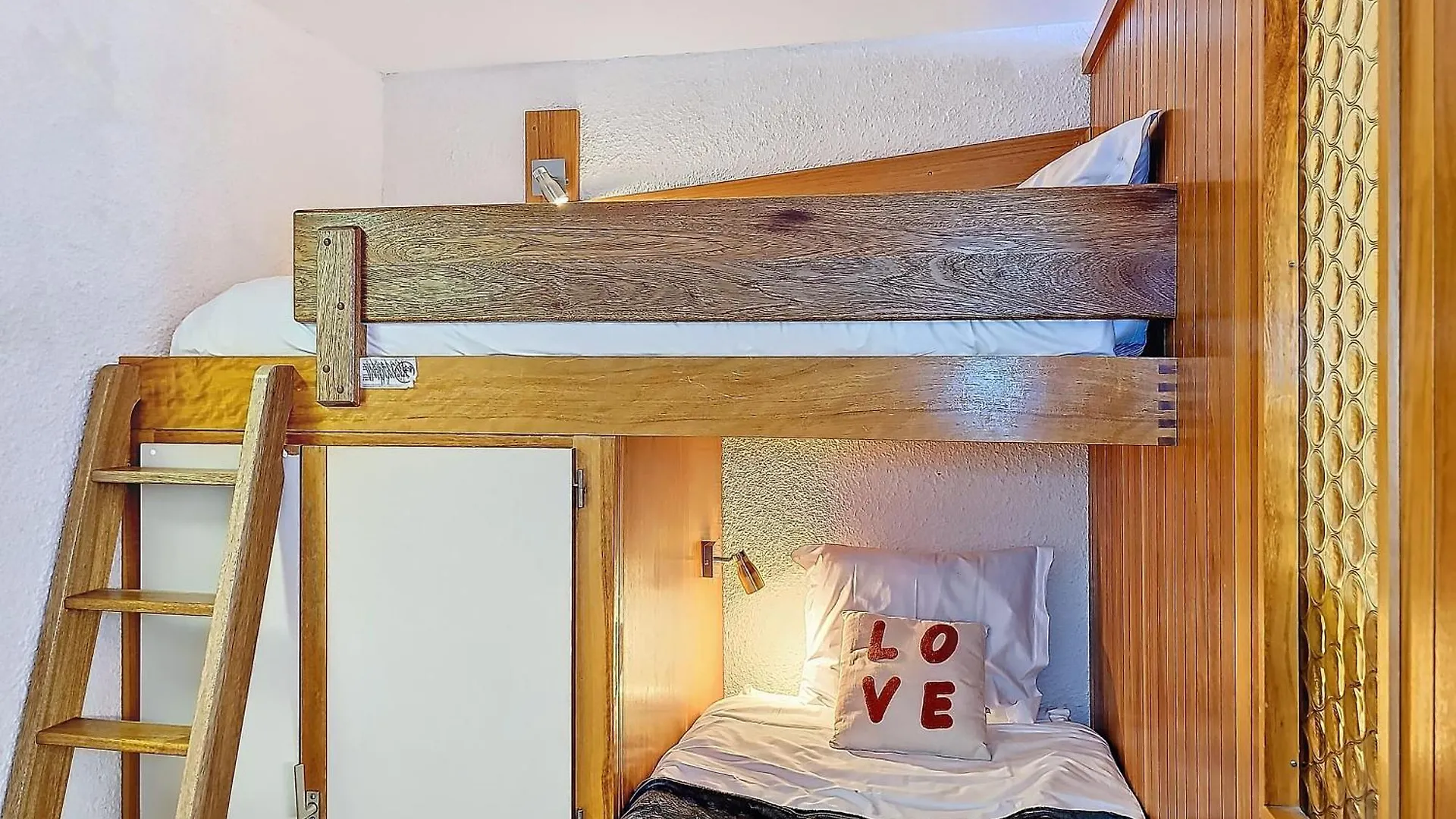 Ferienwohnung Courchevel 1650 Mountain View - Snow Front 2S01